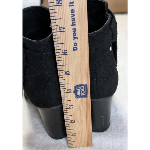 ZBY Womens Black Faux Suede Zip Ankle Boots Size 7.5 - Picture 8 of 9